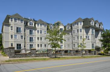 6101 South Exterior Image