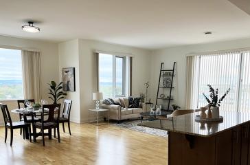 William's Court Living Room